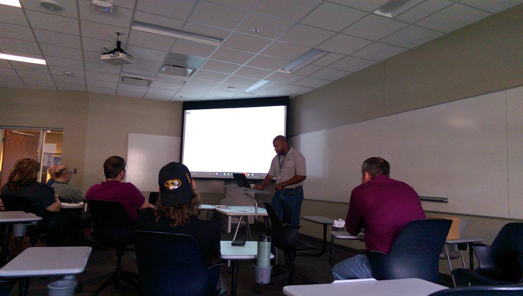 sqlsaturday-548-kansas-city-2016-rockhurst-university-wylie_blanchard1